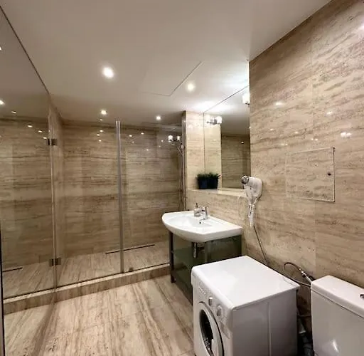 Krawiecka 3 - Center - 7 People - Private Parking *