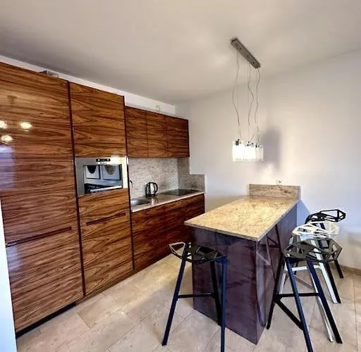 דירה Krawiecka 3 - Center - 7 People - Private Parking