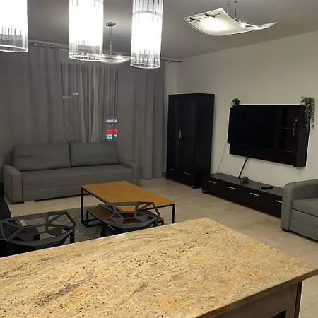 Krawiecka 3 - City Center - 7 People - Private Parking